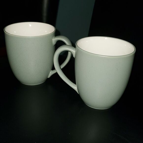 TWO Noritake stoneware colorways green 8485 mug coffee cup cups - Picture 4 of 9